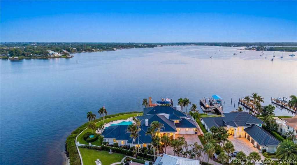 661 SW Bay Pointe Circle, Palm City, FL 34990 Photo