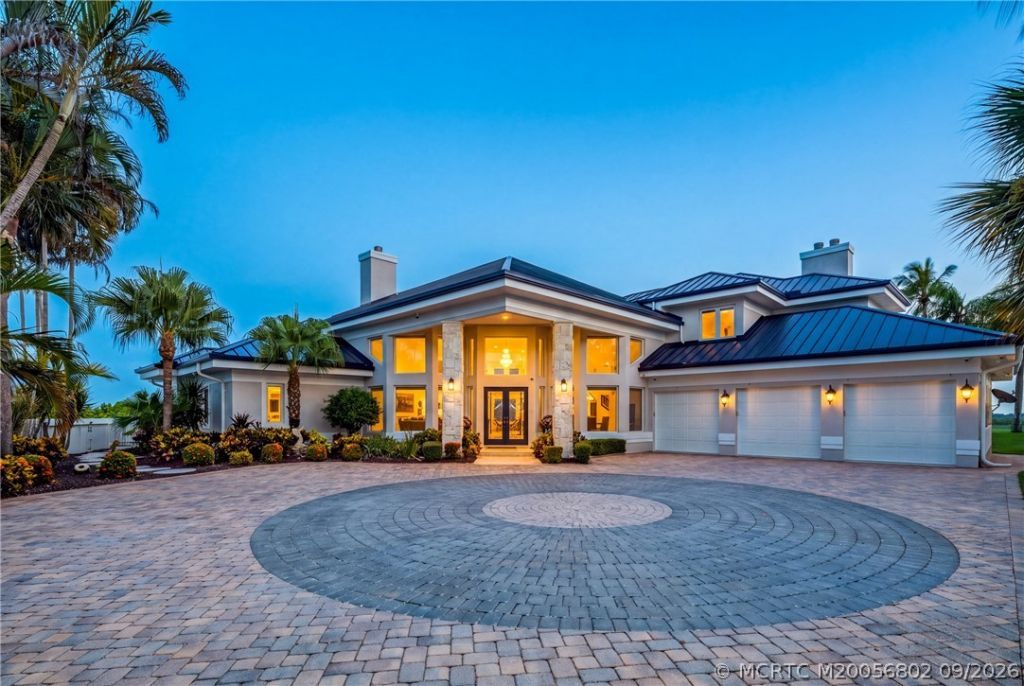 661 SW Bay Pointe Circle, Palm City, FL 34990 Photo