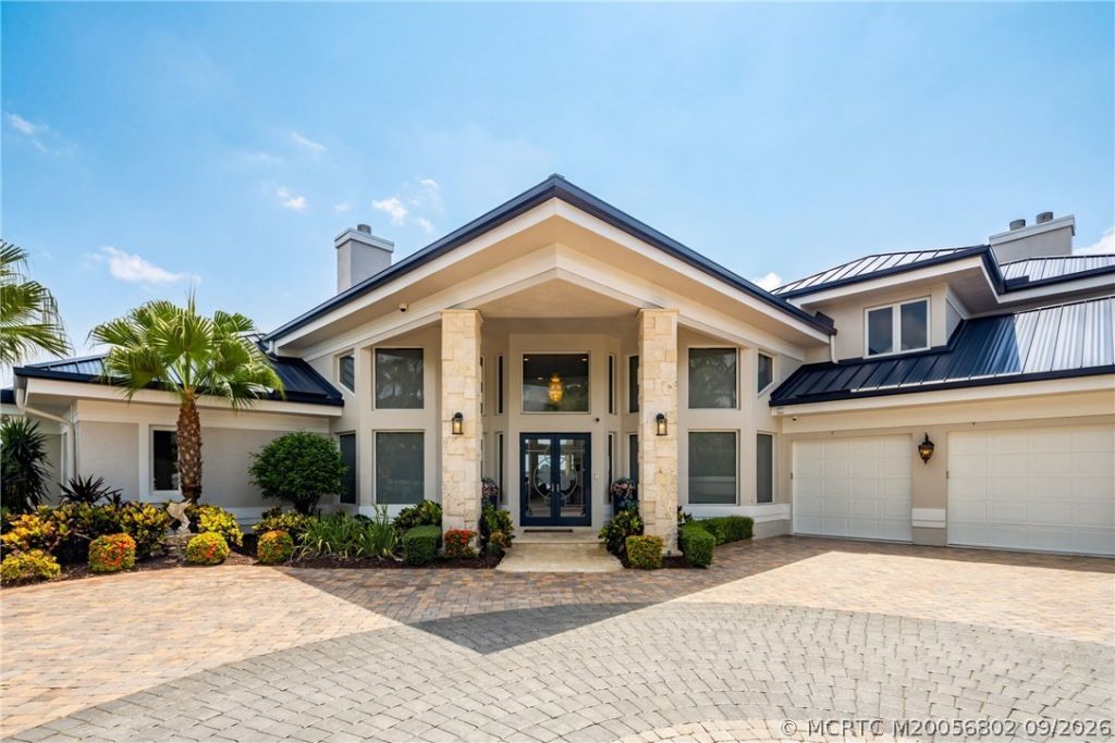 661 SW Bay Pointe Circle, Palm City, FL 34990 Photo