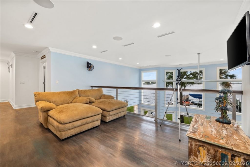 661 SW Bay Pointe Circle, Palm City, FL 34990 Photo