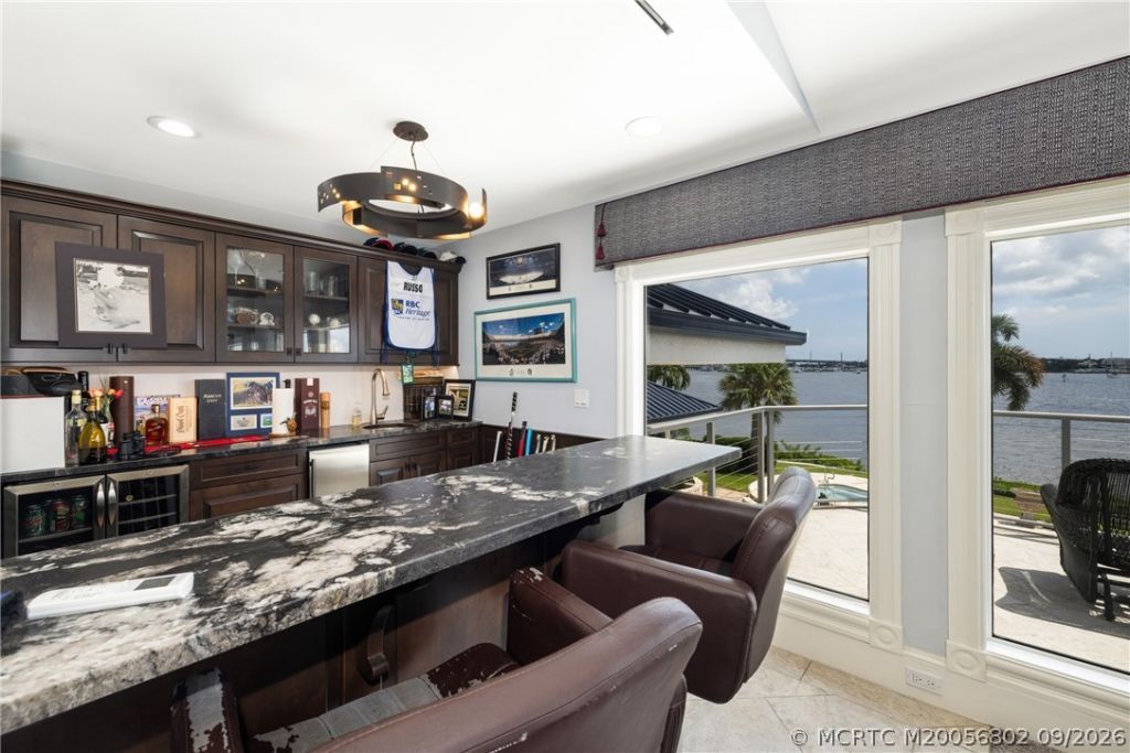 661 SW Bay Pointe Circle, Palm City, FL 34990 Photo