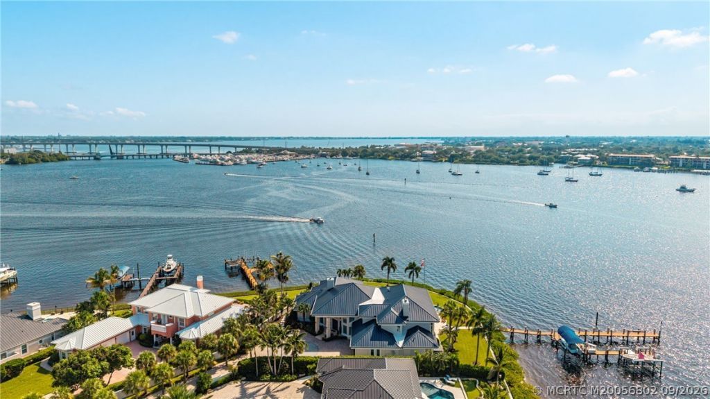 661 SW Bay Pointe Circle, Palm City, FL 34990 Photo