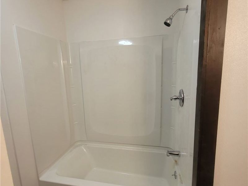 120 N Main Street, Creston, OH 44217 Photo 7