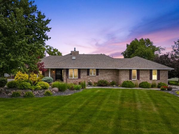 23709 66th Avenue N, Port Byron, IL 61275