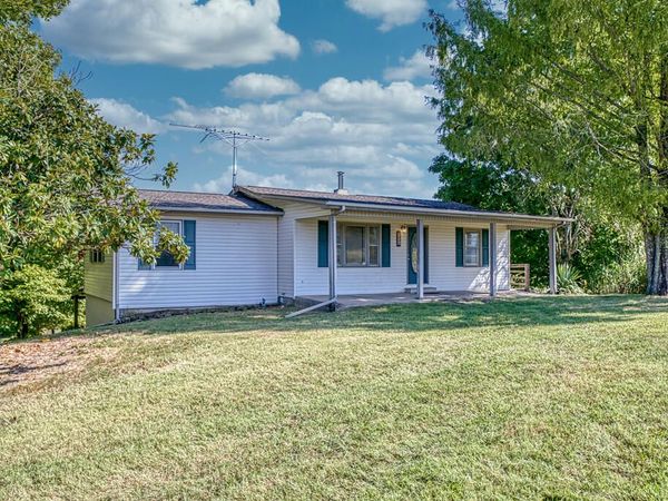 7334 Pleasant Ridge Rd, Sparta, TN 38583
