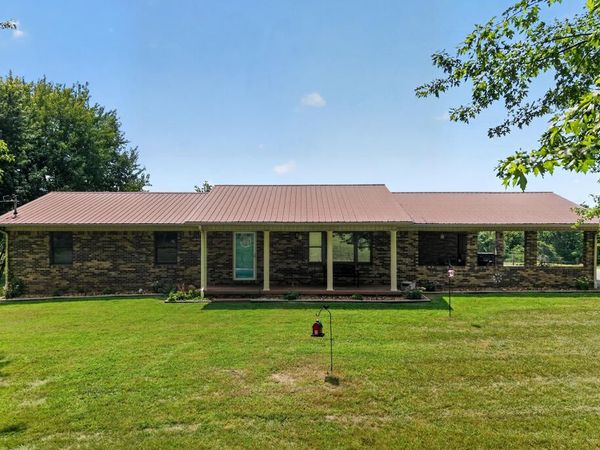 579 Old Celina Rd, Allons, TN 38541