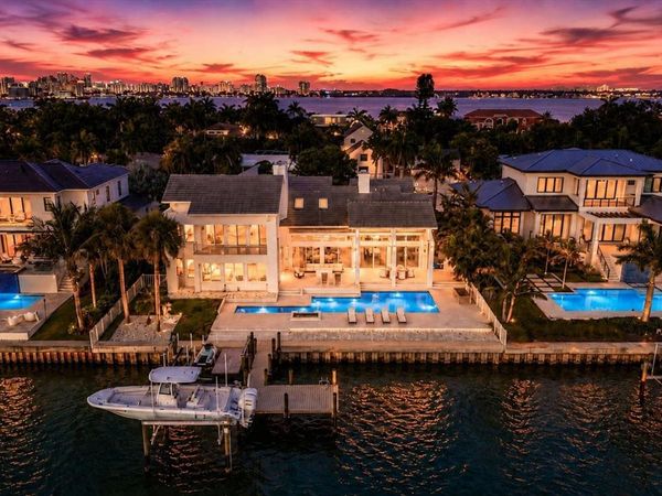 216 BIRD KEY DRIVE , SARASOTA, FL 34236