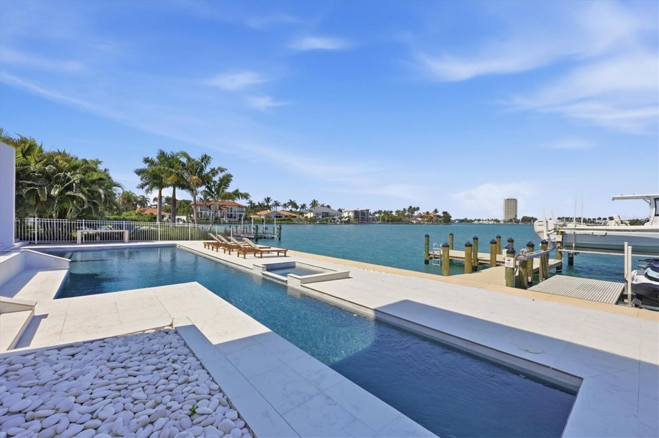 216 Bird Key Drive, Sarasota, FL 34236 Photo