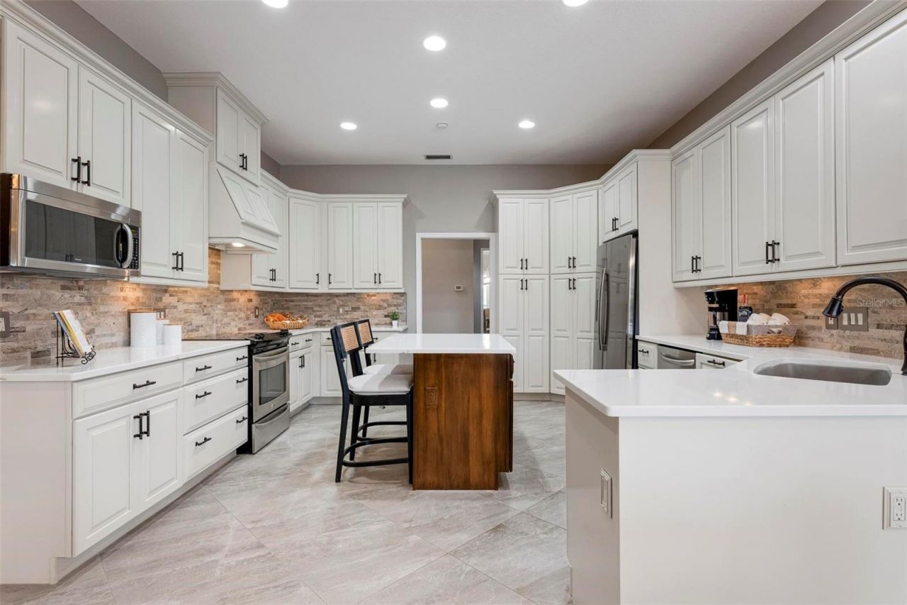 434 Tremingham Way, Venice, FL 34293 Photo