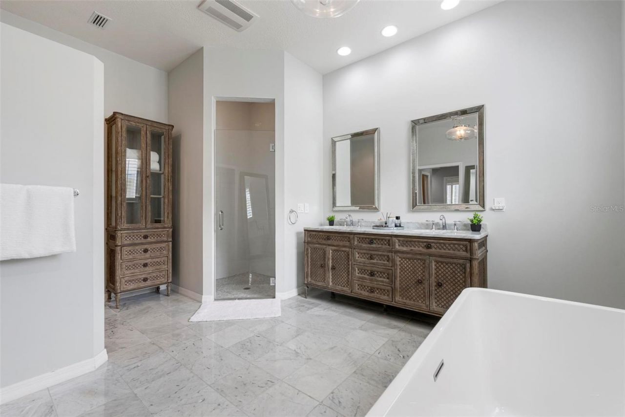 434 Tremingham Way, Venice, FL 34293 Photo