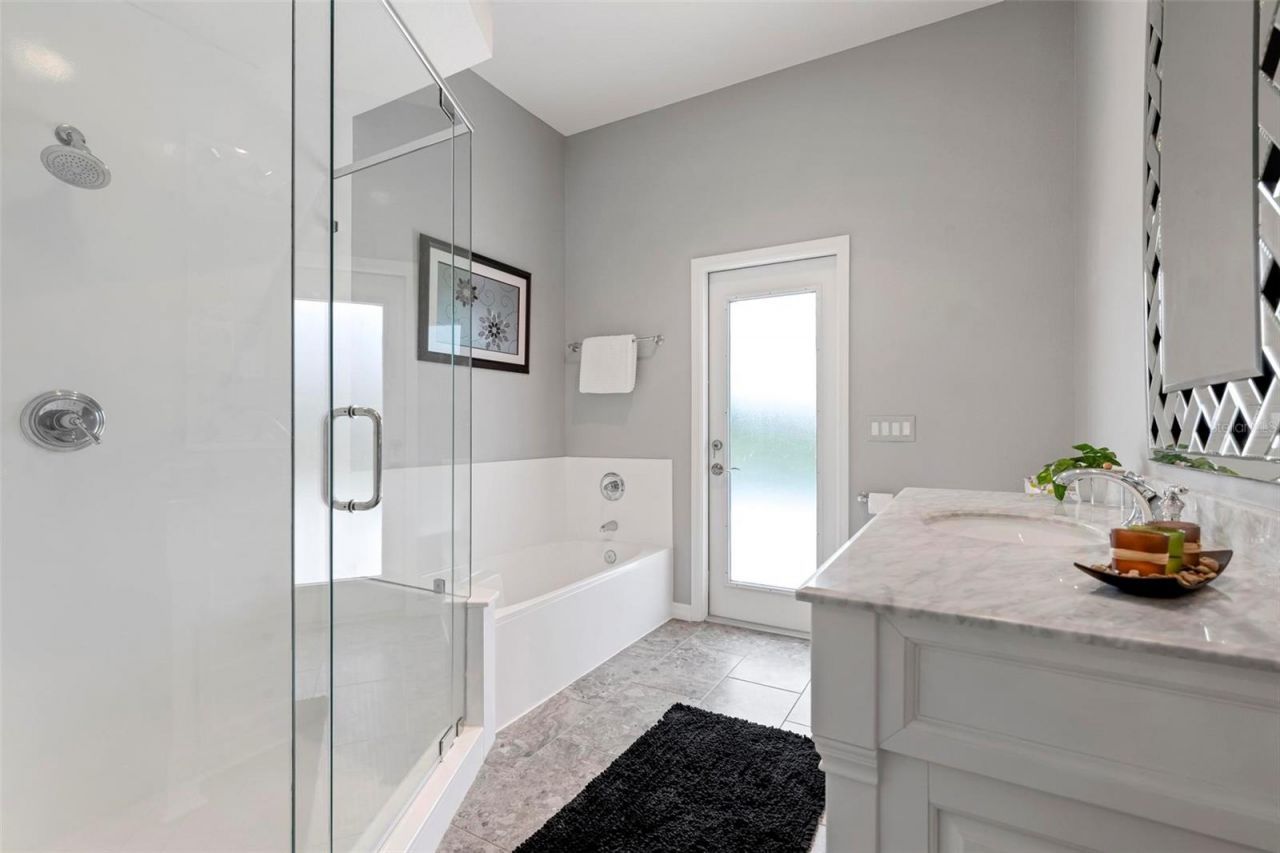 434 Tremingham Way, Venice, FL 34293 Photo
