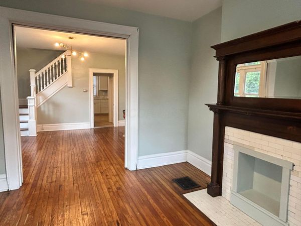 26-28 W Maynard Avenue, Columbus, OH 43202
