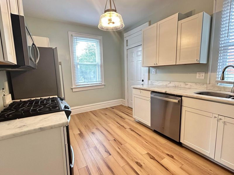 26-28 W Maynard Avenue, Columbus, OH 43202 Photo 8