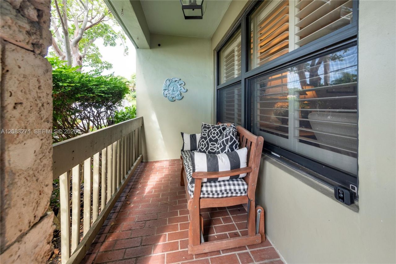 2835 NE 60th St, Fort Lauderdale, FL 33308 Photo