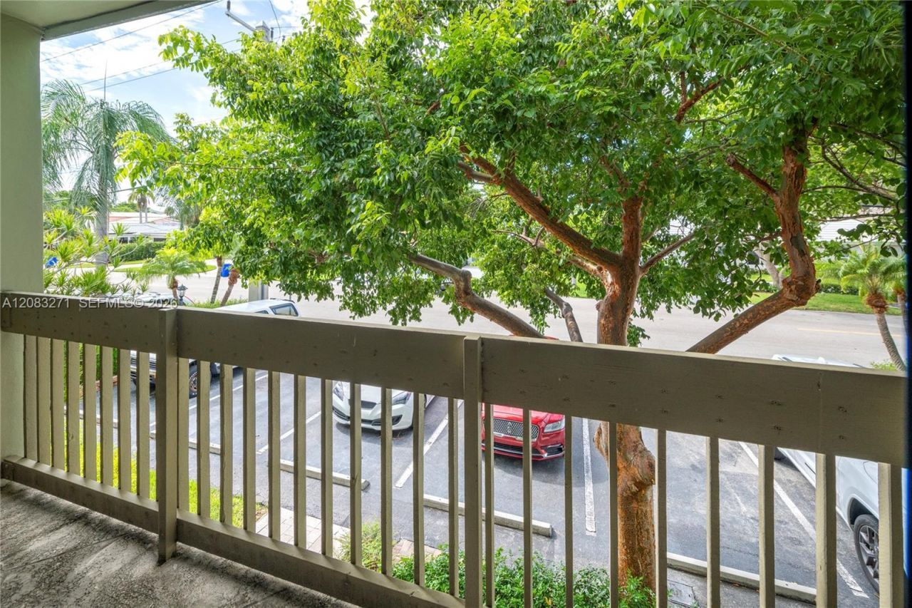 2835 NE 60th St, Fort Lauderdale, FL 33308 Photo
