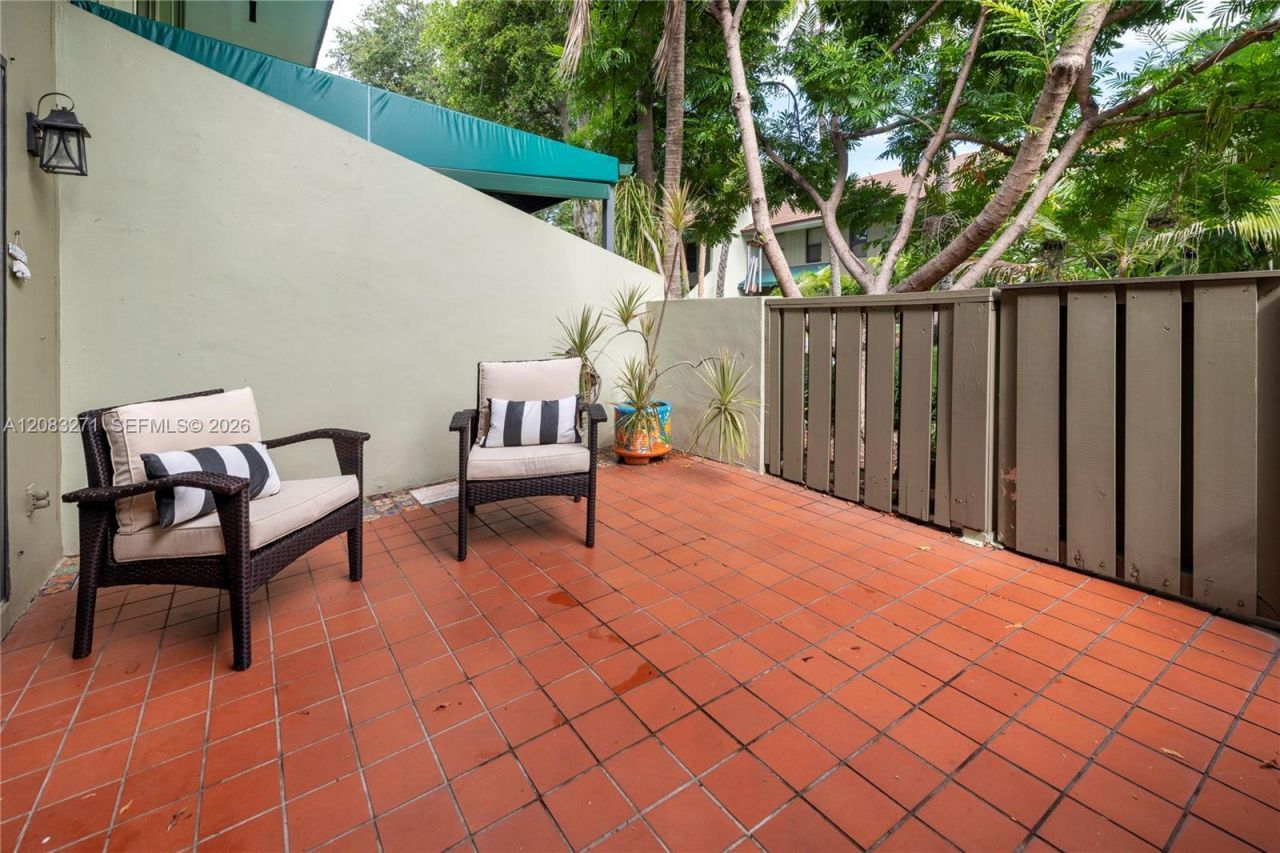 2835 NE 60th St, Fort Lauderdale, FL 33308 Photo