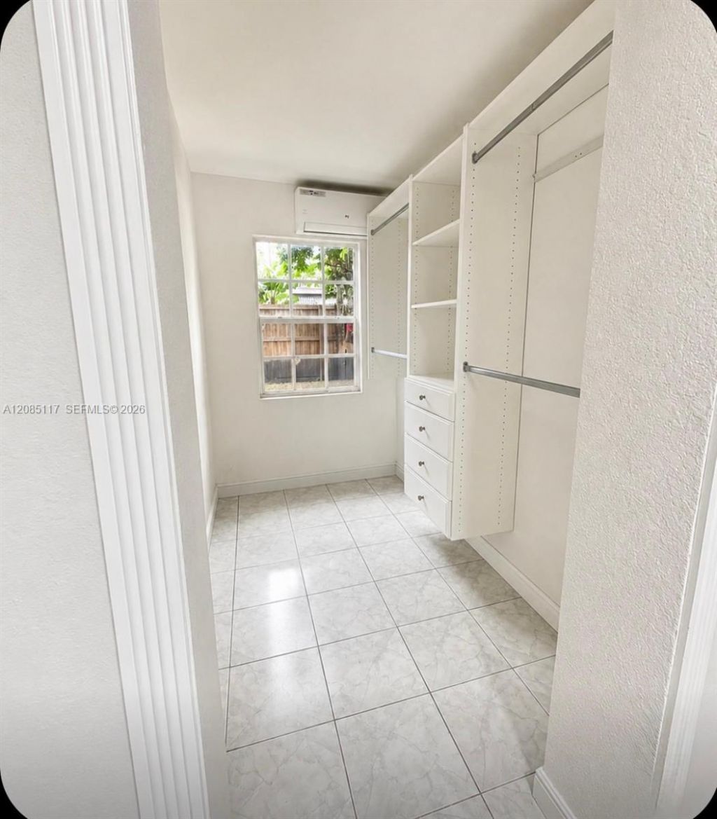 600 NW 108th St, Unit 2, Miami, FL 33168 Photo