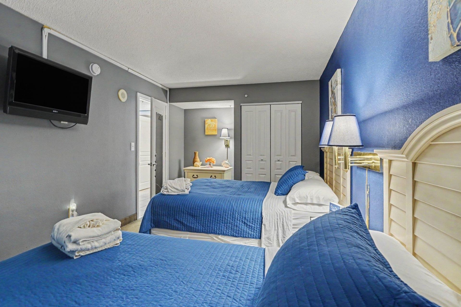 2701 S Ocean Blvd. Photo 11