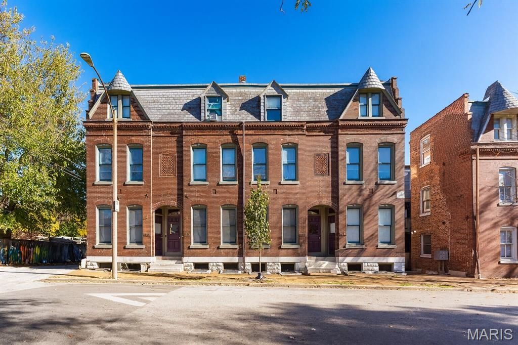 1916 Menard Street , Saint Louis, MO 63104 Main Photo