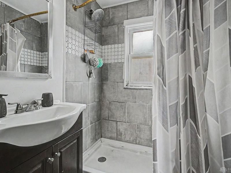 212 Marathon Avenue, Dayton, OH 45405 Photo 12