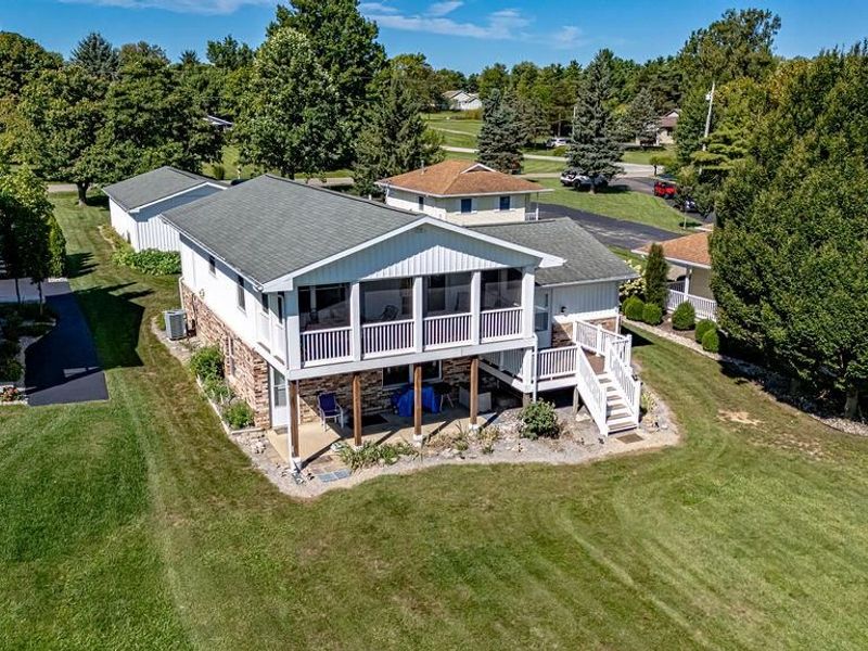 178 Lakengren Drive, Eaton, OH 45320 Photo 2