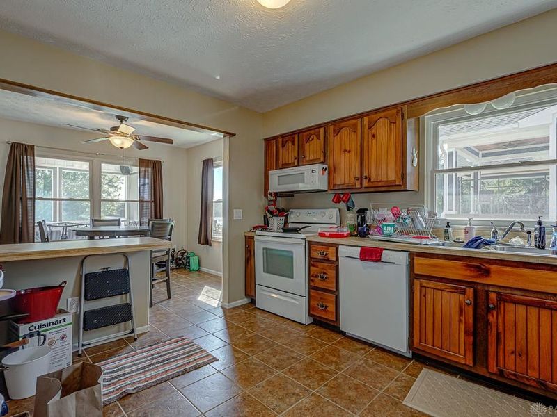 178 Lakengren Drive, Eaton, OH 45320 Photo 21