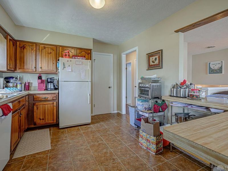 178 Lakengren Drive, Eaton, OH 45320 Photo 23