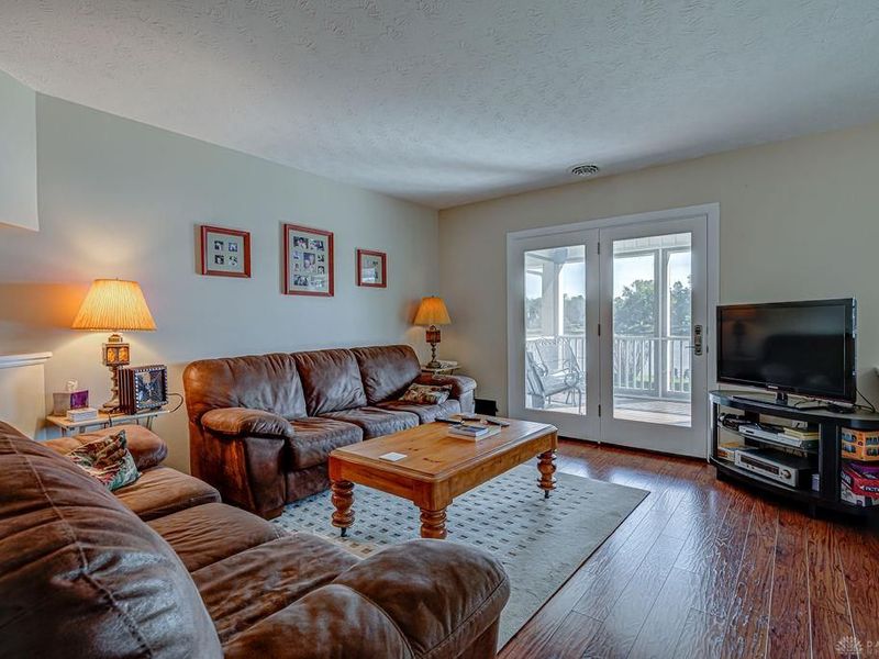 178 Lakengren Drive, Eaton, OH 45320 Photo 7