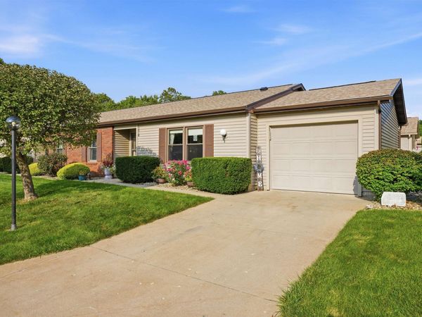 1516 Kammerer Road, Kendallville, IN 46755