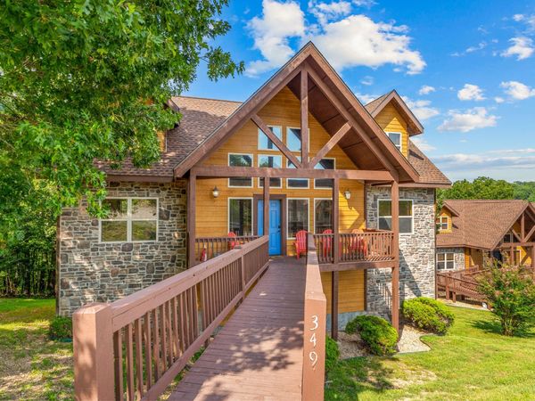 349 Willow Oak Lane, Branson, MO 65616