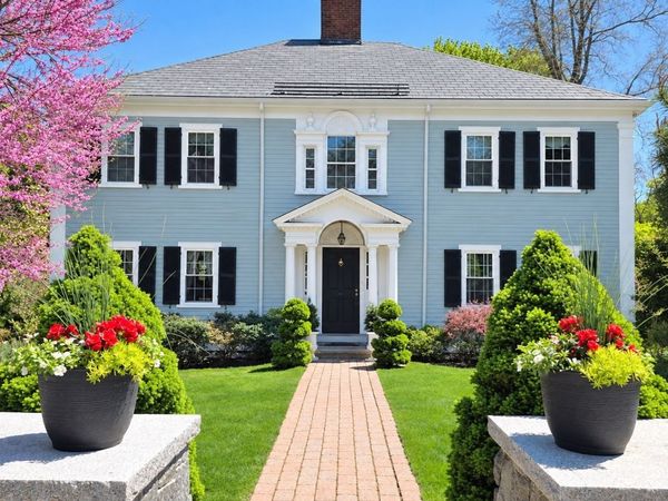 26 Prentiss Lane, Belmont, MA 02478