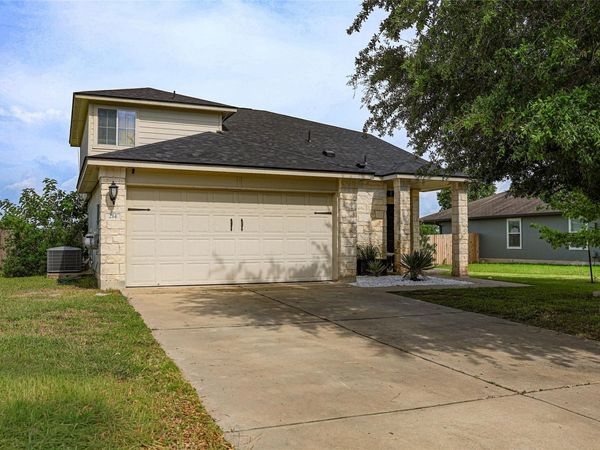 214 Lidell ST , Hutto, TX 78634