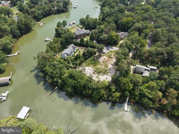 325 OLD MILL COVE, IRVINGTON, VA 22480