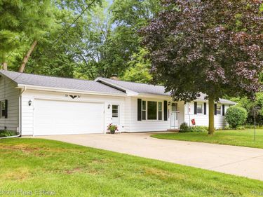 5121 Sheldon Drive , Bridgeport Township, Mi 48722