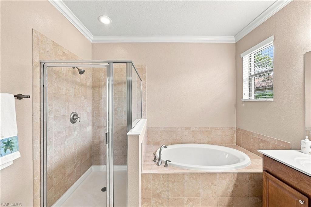 3817 Ruby Way , Naples, FL 34114 Photo
