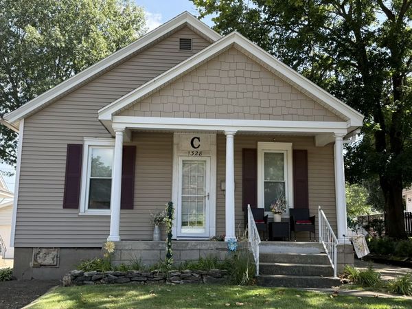 1328 Campbell Avenue , Lasalle, IL 61301