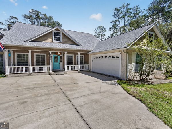1188 Jessica Drive SE, Darien, GA 31305