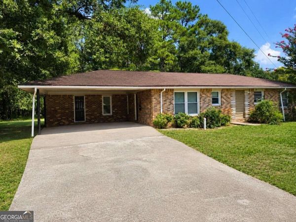 524 Sawmill Road, Hampton, GA 30228