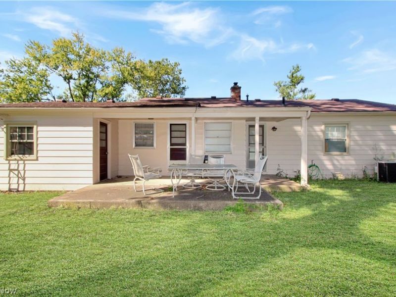 611 Alice Street, Port Clinton, OH 43452 Photo 5