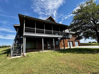 70621 633rd Avenue, Humboldt, NE 68376