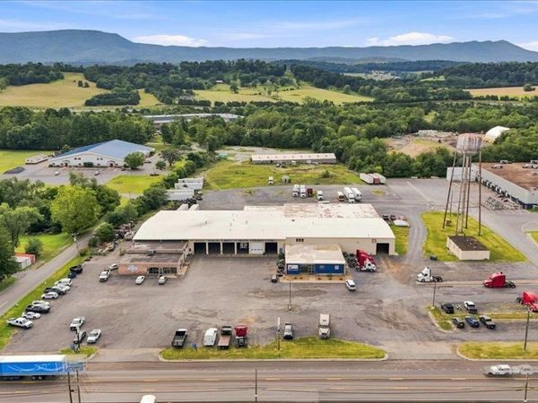 3226 NORTH VALLEY PIKE, HARRISONBURG, VA 22801