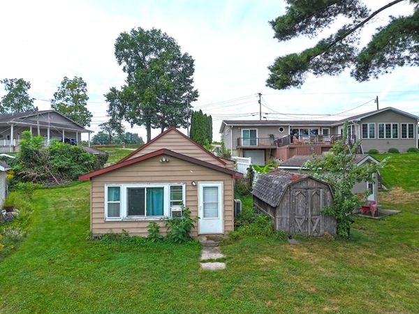 70855 Hollywood Shores Drive, Union, MI 49130