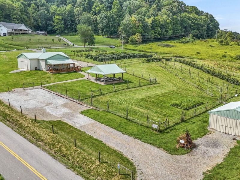 9065 Clay Pike Road, Chandlersville, OH 43727 Photo 7