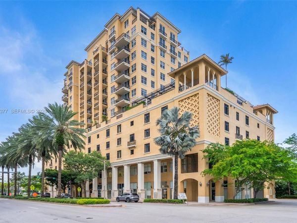 1607 Ponce De Leon Blvd , Unit 9B, Coral Gables, FL 33134