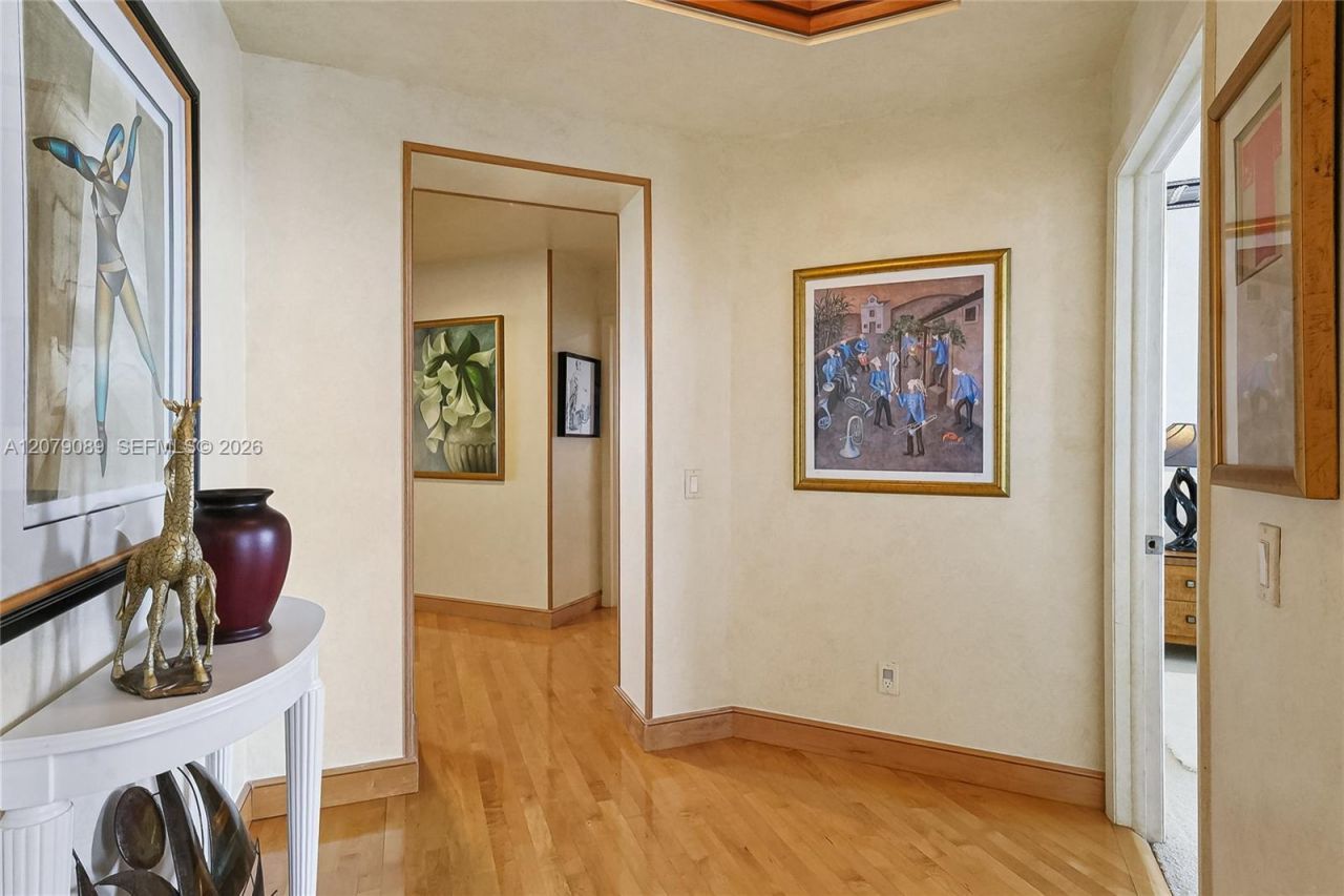 21150 Point Pl , Unit 3004, Aventura, FL 33180 Photo