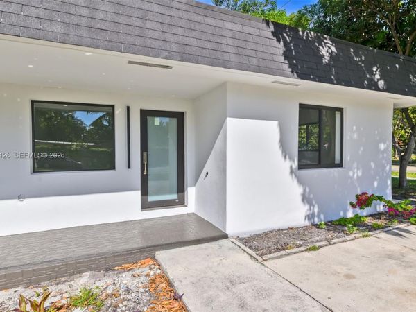 1597 NE 143rd St , Unit 1595, North Miami, FL 33161