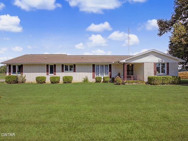 3233 Highway 152 , Alamo, TN 38001