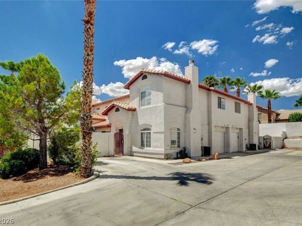 3923 Starfield Lane , Las Vegas, NV 89147