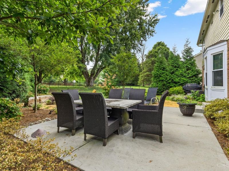 9944 Kerr Cemetery Road, Loveland, OH 45140 Photo 45