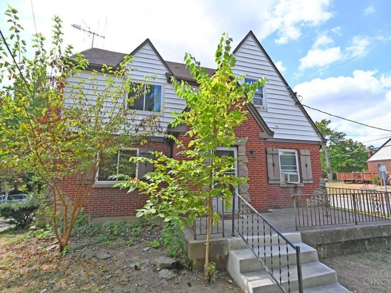 5645 Colerain Avenue, Cincinnati, OH 45239 Photo 2